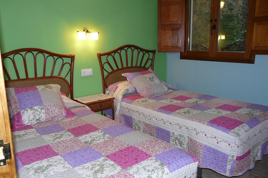 Apartamentos La Condesa Valmeo Phòng bức ảnh
